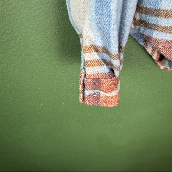 Ford Bronco Flannel Shacket Shirt Retro Grunge Official Ford Merch Women’s Small - Picture 6 of 7